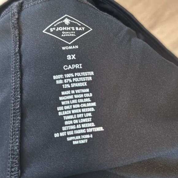 St. Johns Bay Womens Black Capri Pants 3X Elastic Waist Polyester/Spandex Blend - Picture 2 of 9